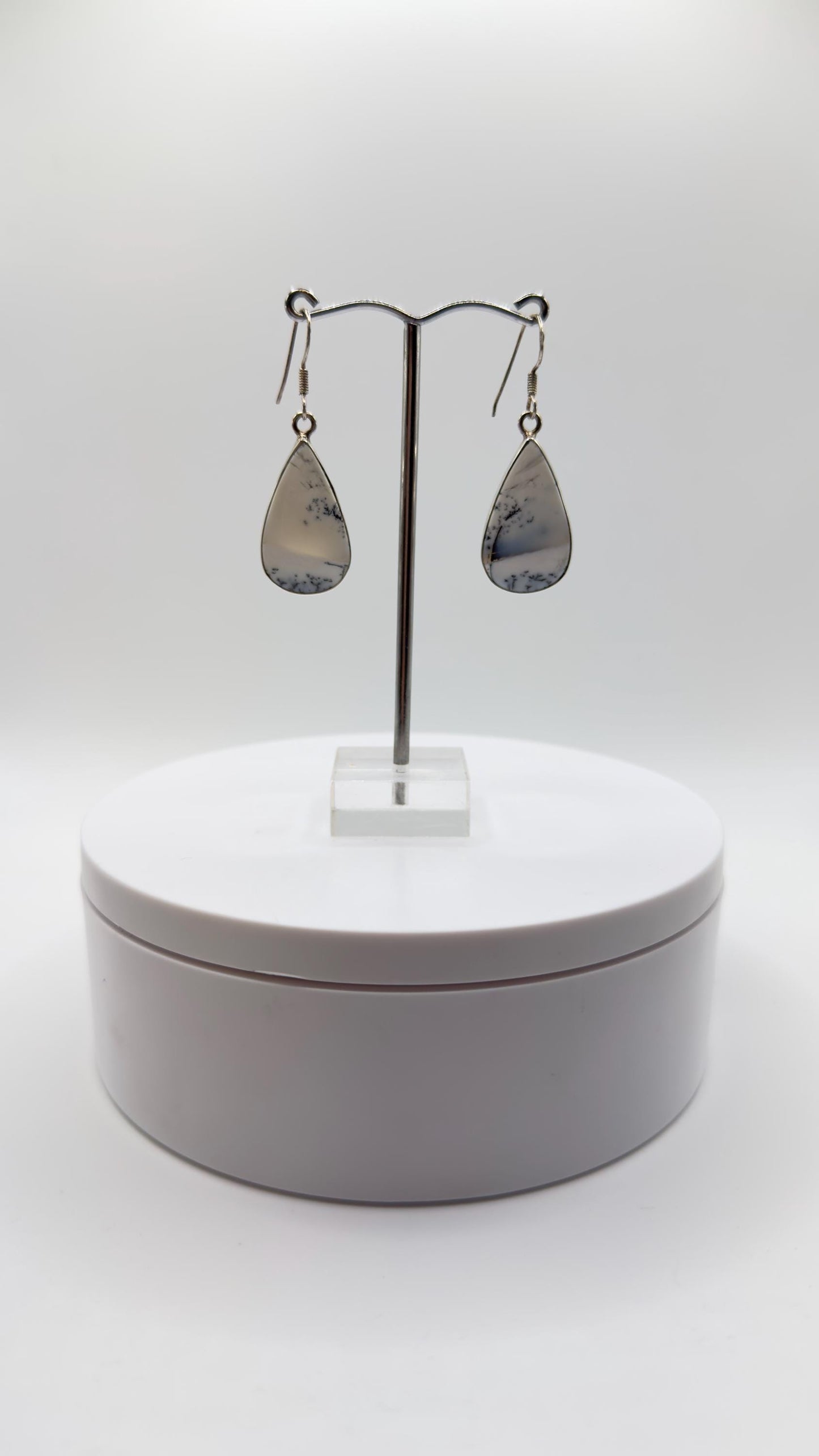 Elegant Moss Agate Teardrop Dangle Earrings – Natural Scenic Stone Jewelry