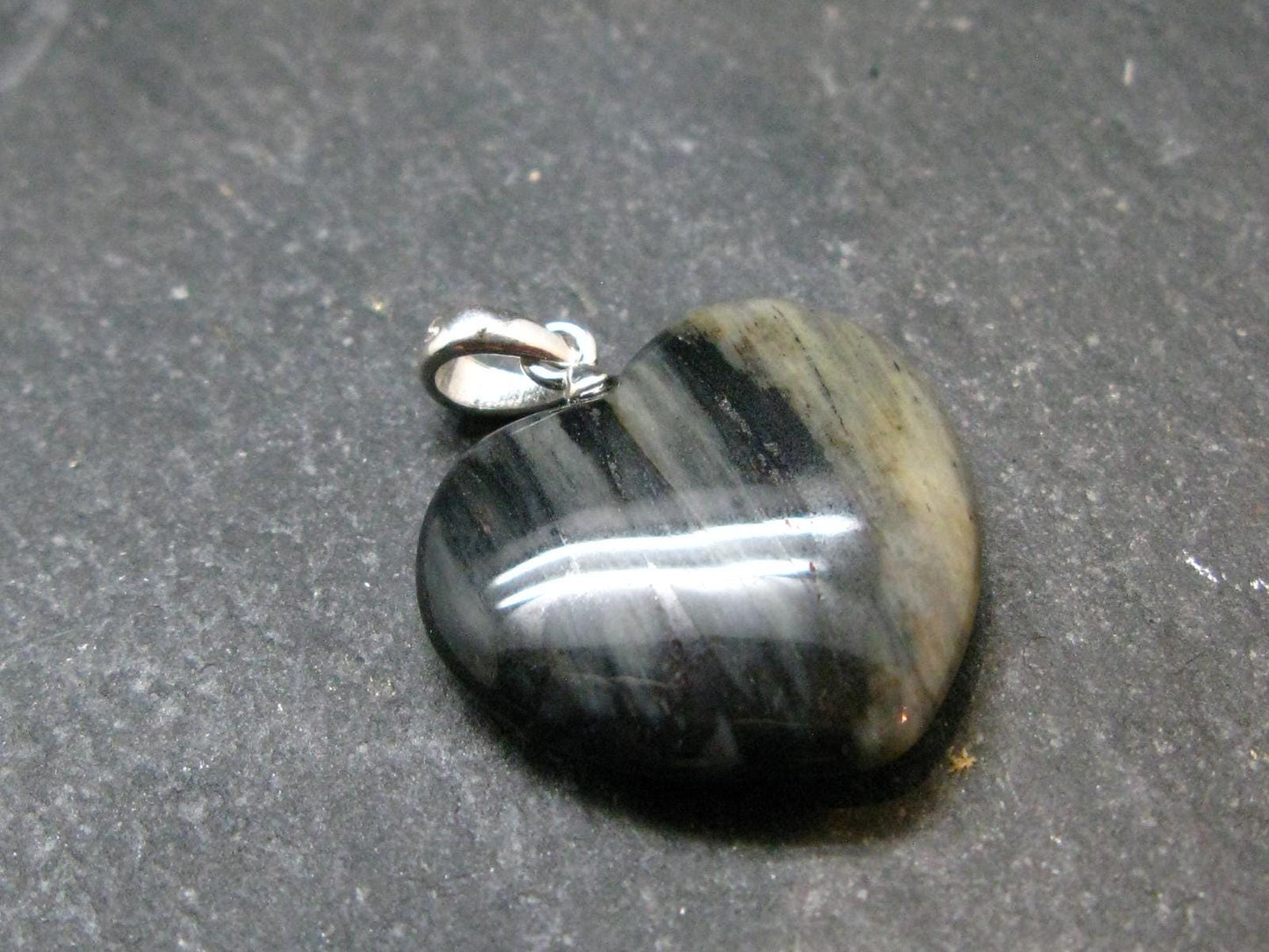Rare ISUA Stone Silver Heart Pendant From Greenland - 1.0" - 3.07 Grams