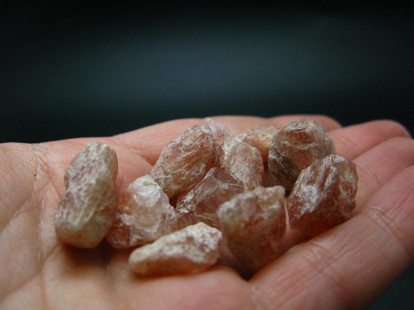 Lot of 10 Sunstone Raw Crystals From Tanzania - 106.10 Carats