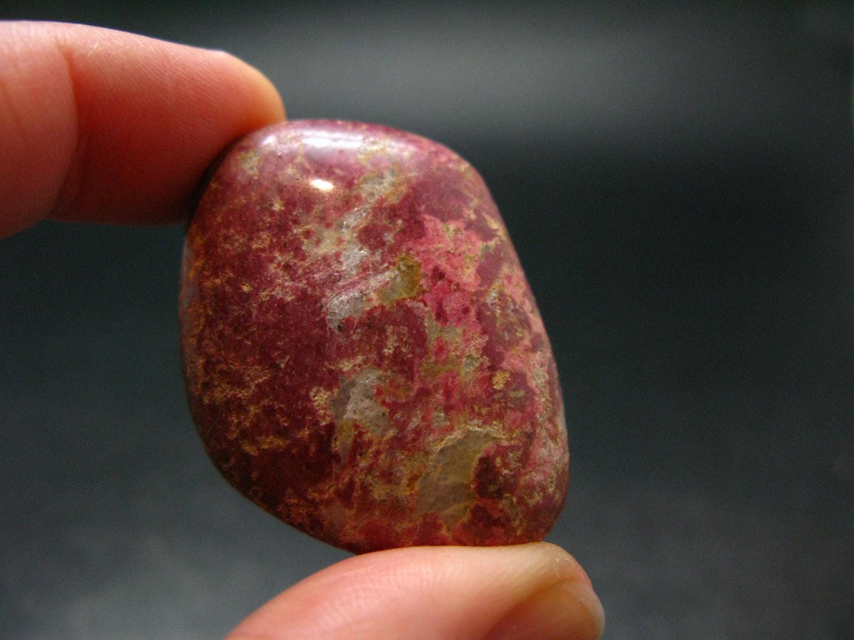 Rare Red Thulite Piece From Norway - 1.6" - 28.77 Grams