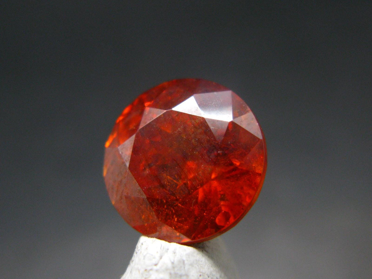 Gem Sphalerite Facetted Cut Stone from Spain - 7.51 Carats