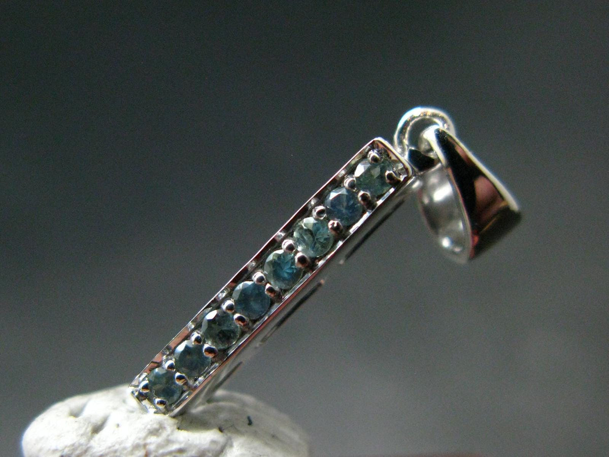Genuine Alexandrite Gem Silver Pendant From Russia - 1.06 Grams - 0.18 TCW