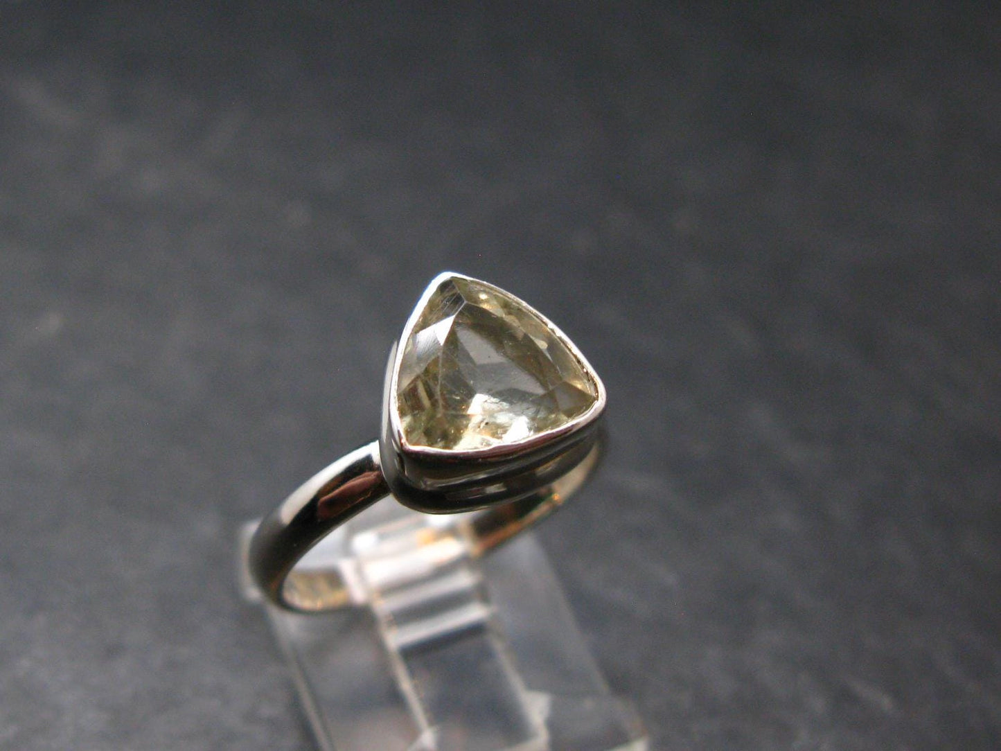 Libyan Desert Glass Tektite Sterling Silver Ring from Libya - Size 7 - 3.01 Grams