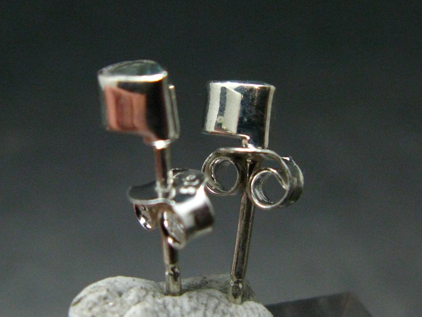 Alexandrite Gem Silver Stud Earrings From Russia - 0.88 Grams