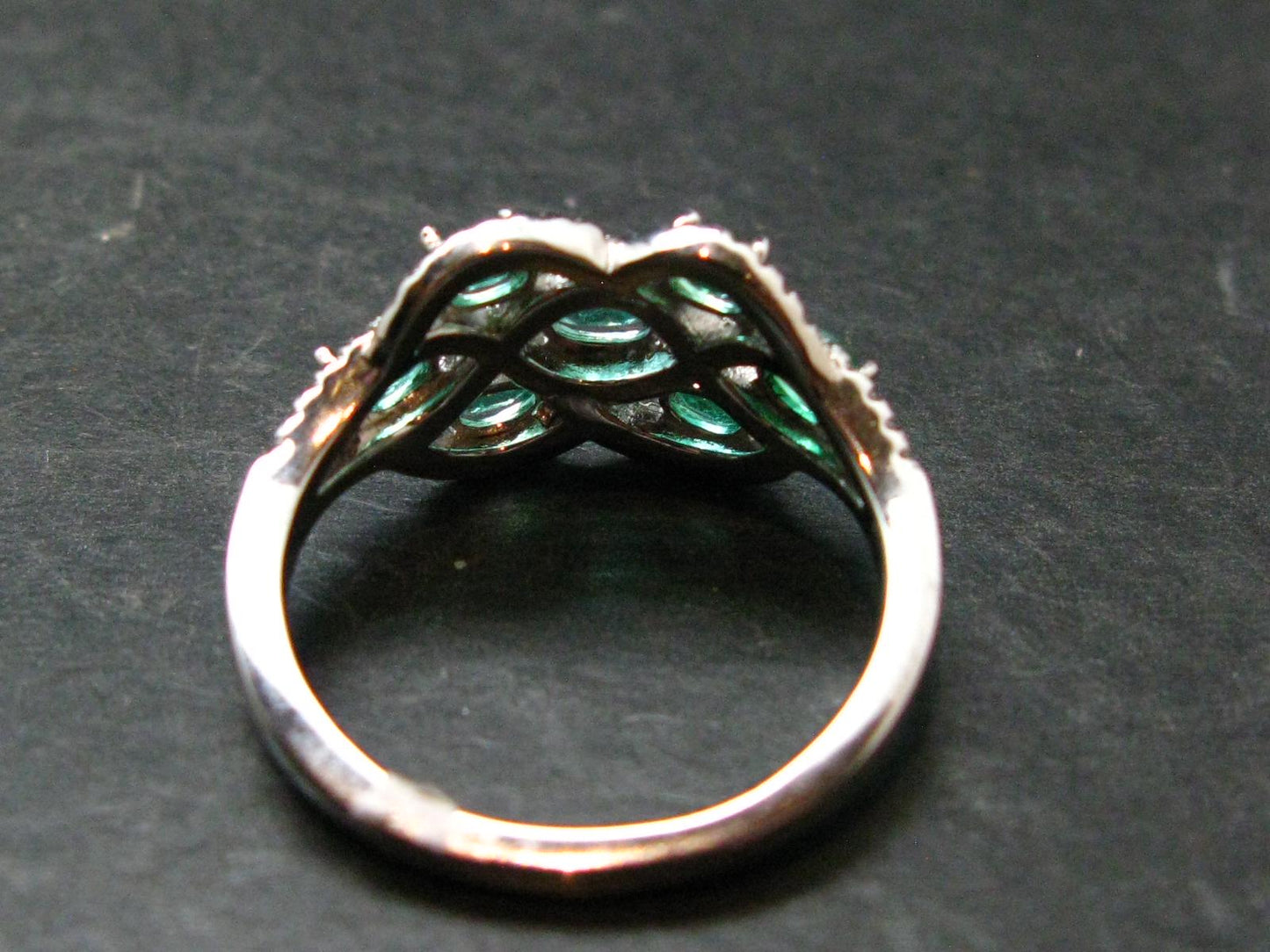Emerald Faceted Silver Ring from Colombia - 4.21 Grams Total - Size 9.5