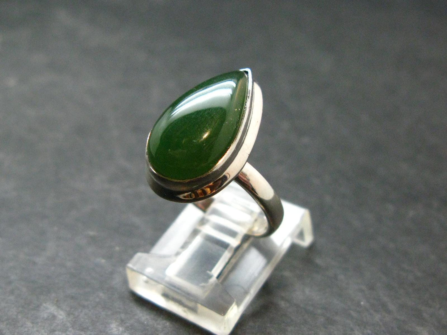 Nephrite Jade Ring From Canada - Size 5 - 4.72 Grams
