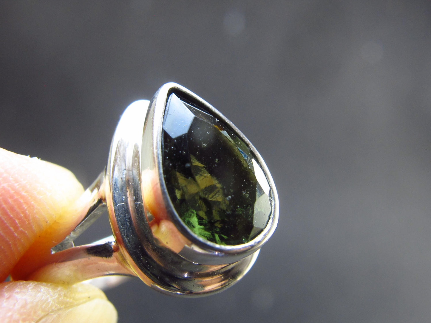 Moldavite Tektite Facetted Silver Ring from Czech Republic - Size 7.25 - 5.93 Grams