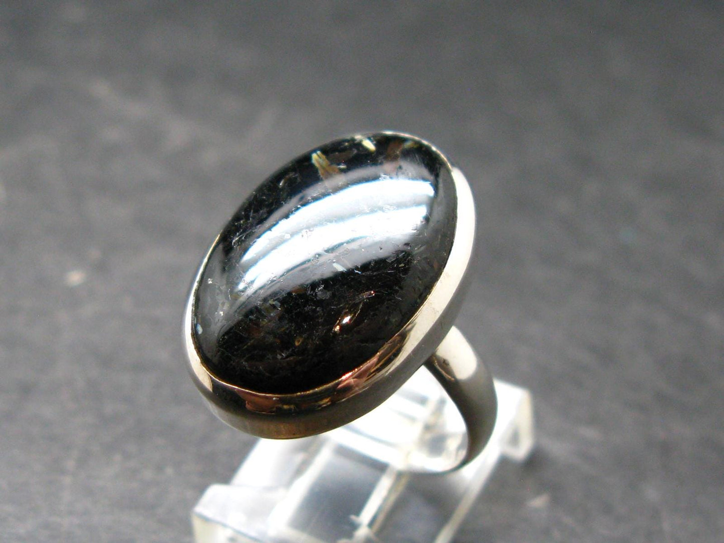 Real!! Very Rare Nuumite Nuummite Sterling Silver Ring from Greenland - 7.14 Grams - Size 7