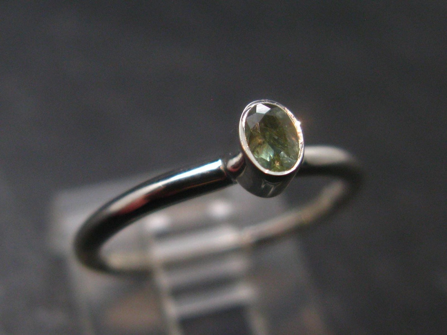 Genuine Alexandrite Gem Silver Ring From Russia - Size 4 - 1.35 Grams