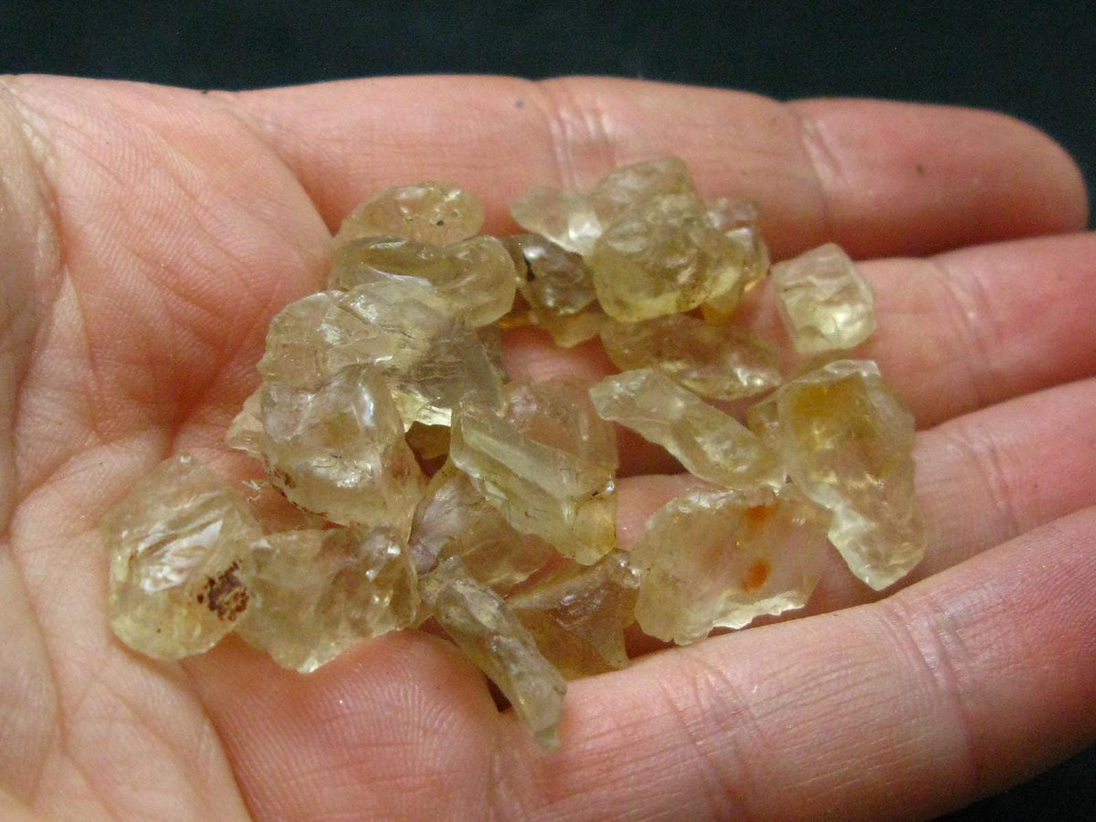 Lot of 25 Oregon Sunstone Pieces From USA - 70-100 Carats