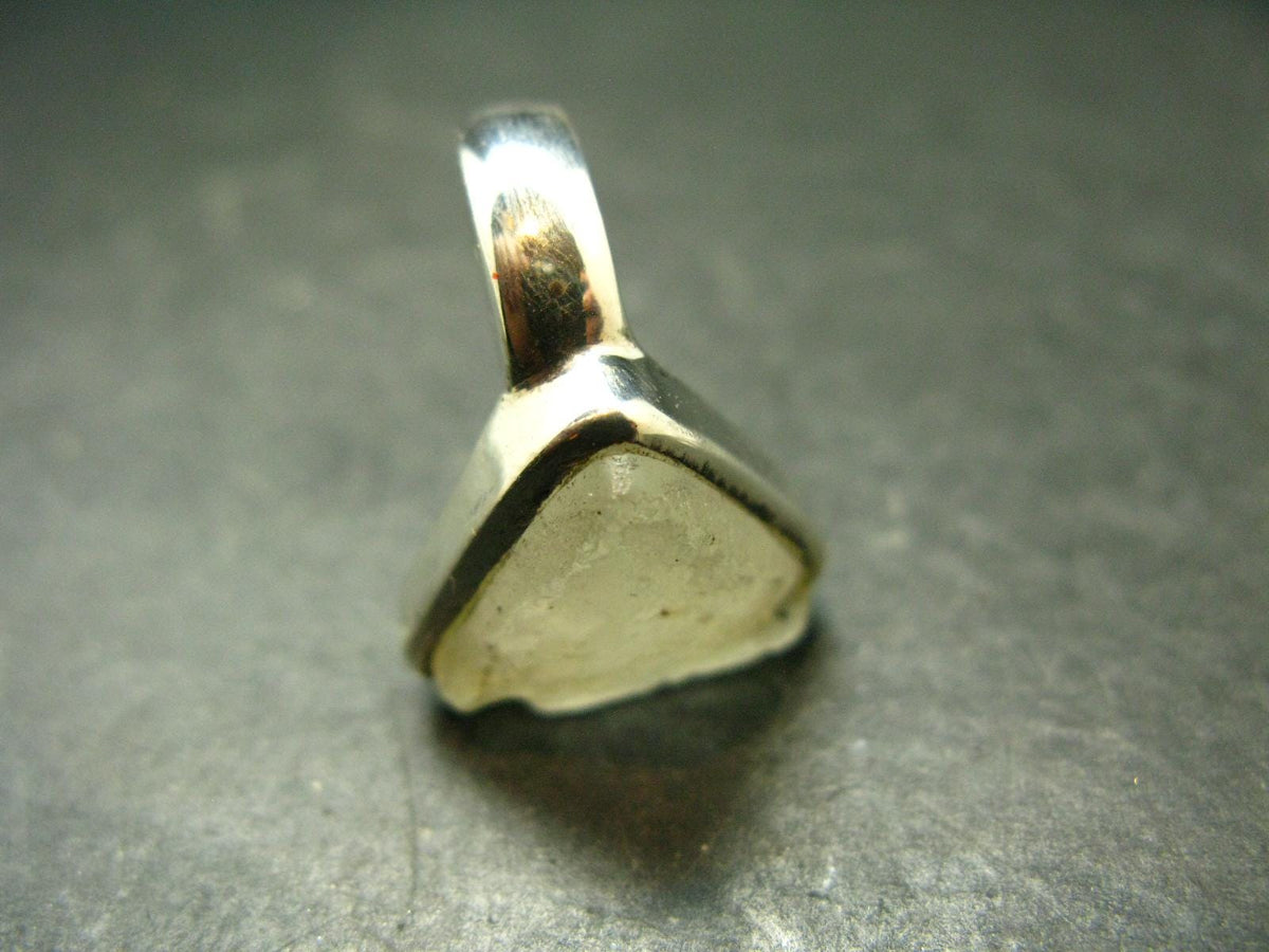 Natural Gem Raw Libyan Desert Glass Tektite Sterling Silver Ring from Libya - Size 8.25 - 7.88 Grams