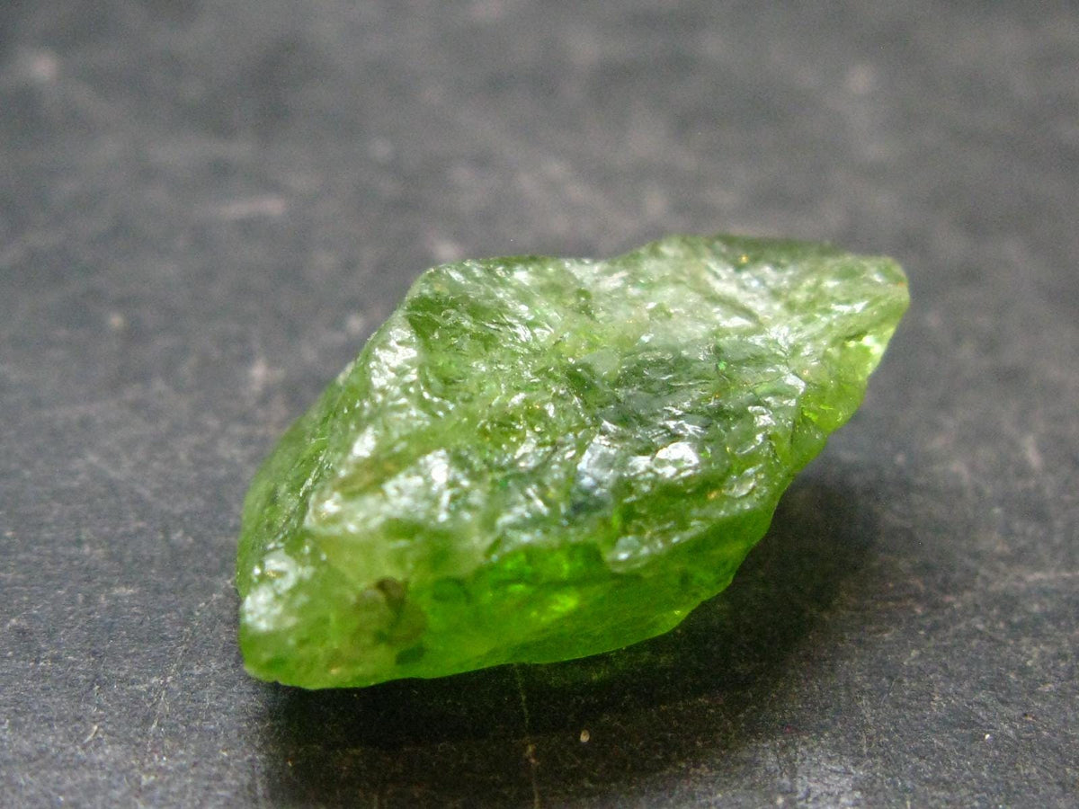 Rare 13.5 Carat Gem Peridot Olivine Crystal from Arizona, USA - 0.9" - 3.51 Grams