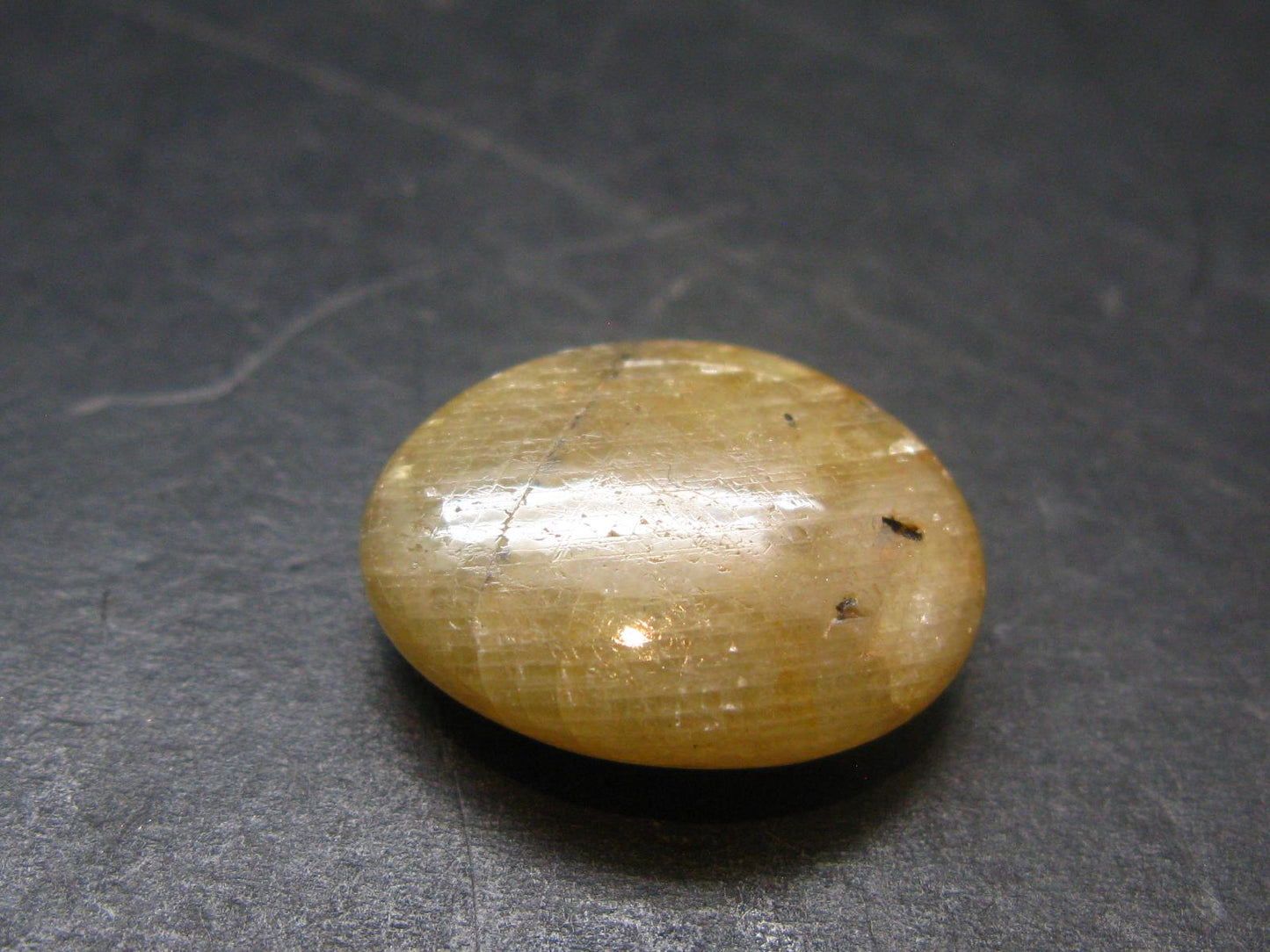 Tumbled Polished Gem Yellow Sapphire Corundum Crystal From Sri Lanka - 0.8" - 36.60 Carats