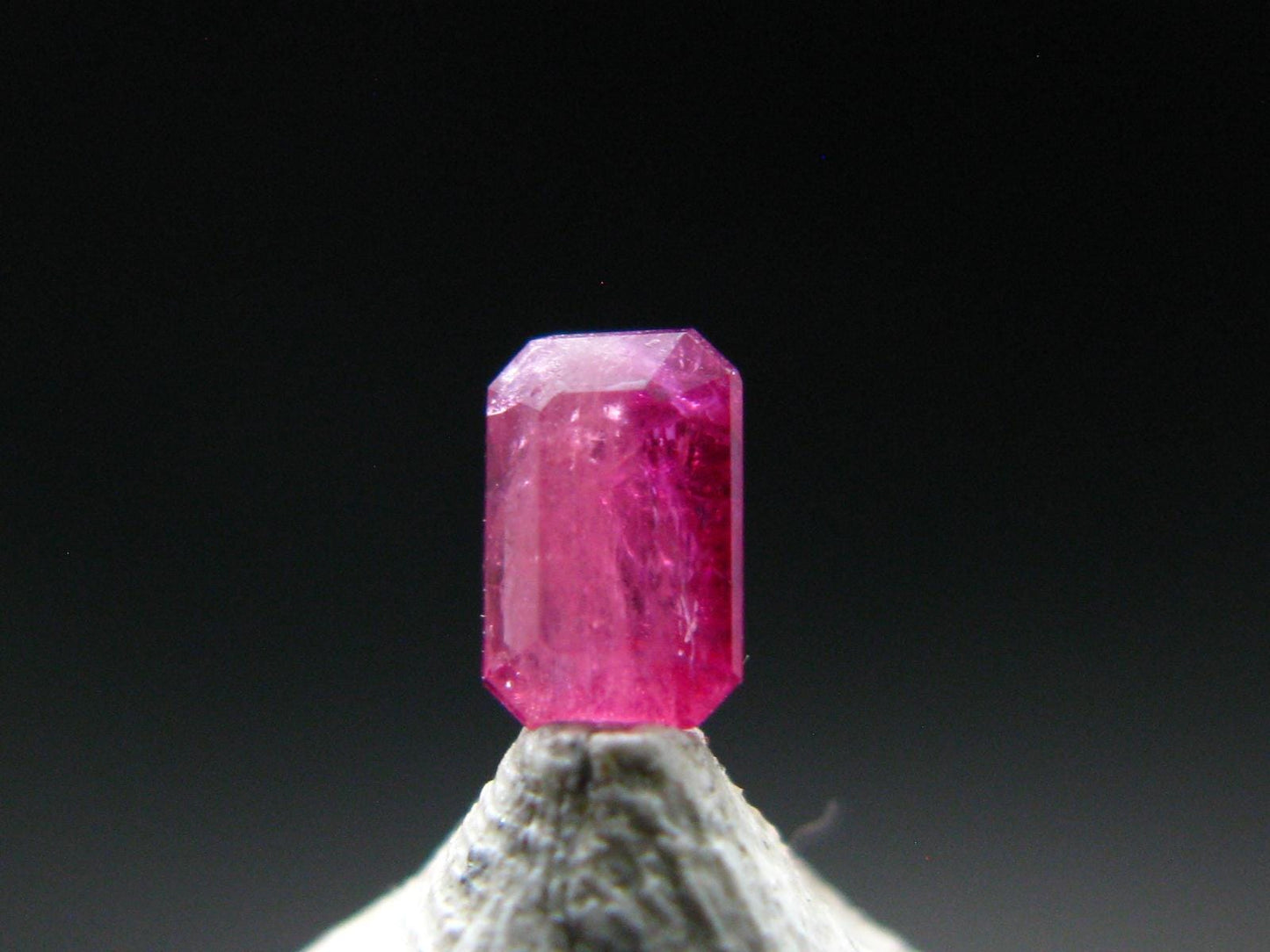 Beautiful Rare Gem Bixbite Red Beryl Emerald Cut Stone From Utah USA - 0.25 Carats - 4.3x2.9mm