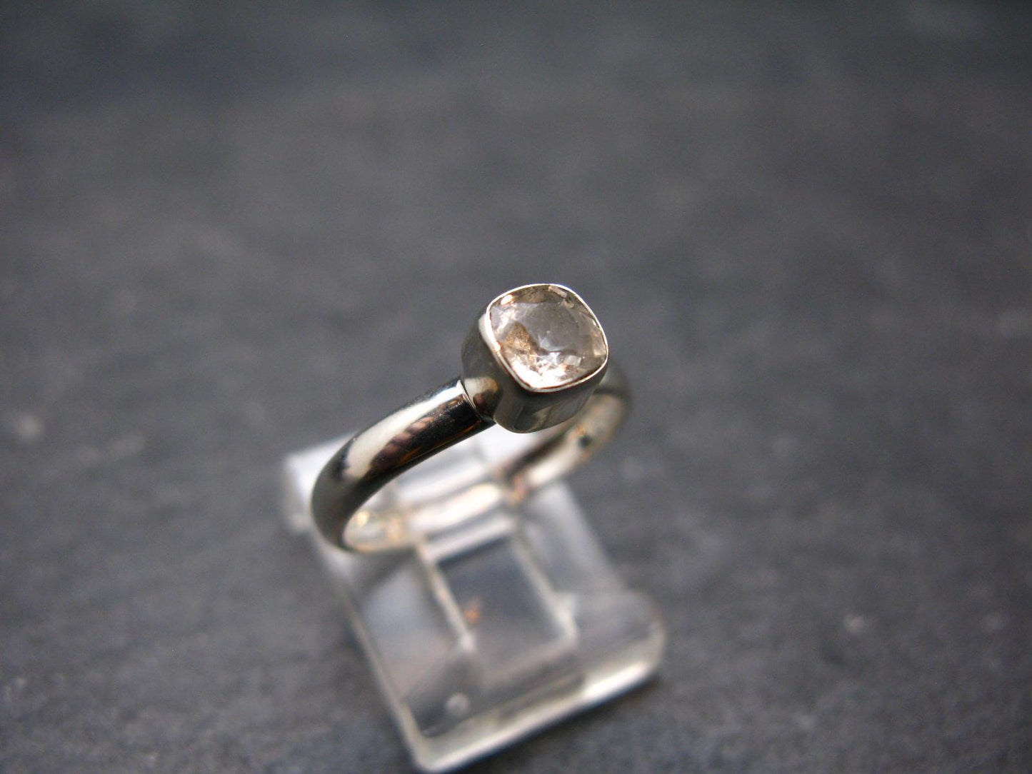 Phenakite Phenacite Crystal Facetted Silver 0.65 Carats Ring From Russia - Size 68 - 1.77 Grams