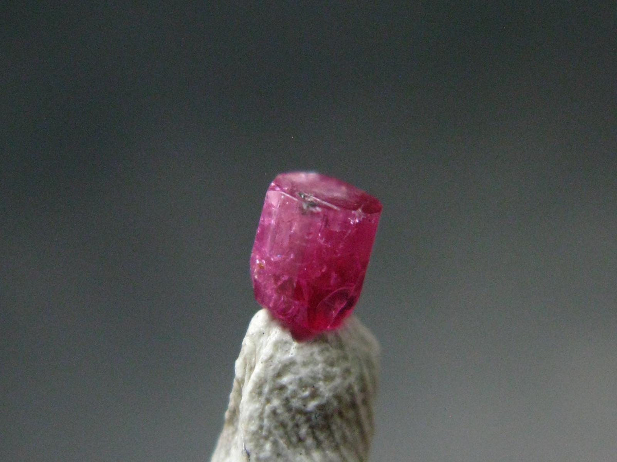 Nice Rare Gem Bixbite Red Emerald Beryl Crystal From Utah USA - 0.28 Carats