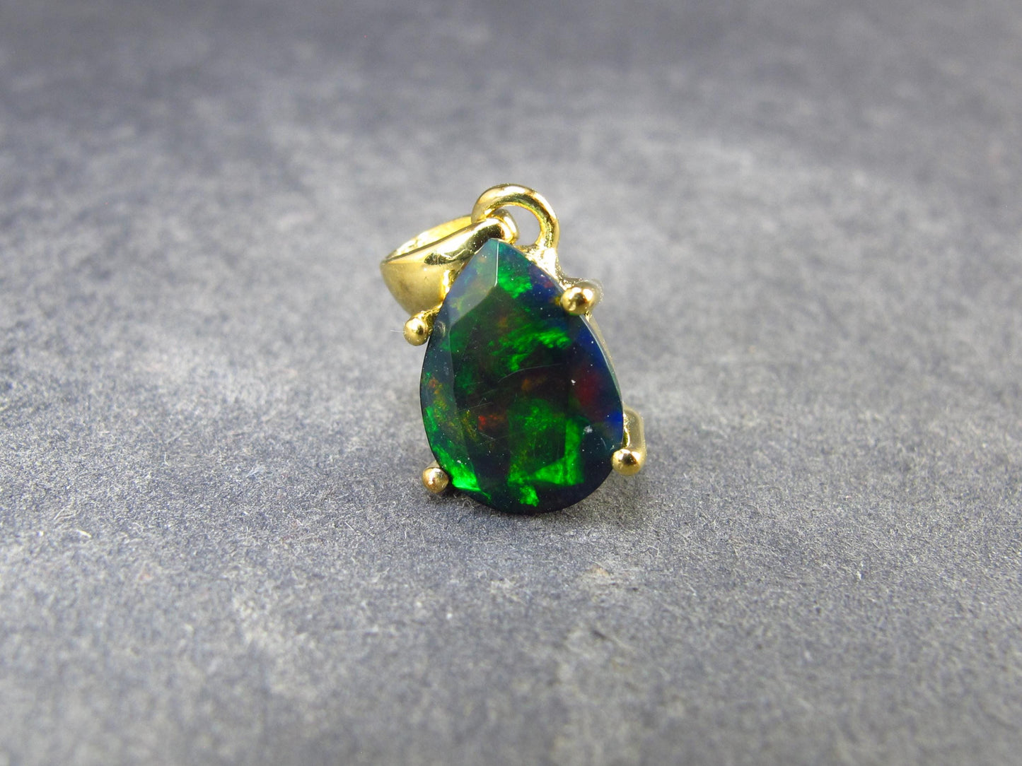Rare Black Opal Gold Plated Silver Pendant from Australia 0.7" - 1.23 Grams