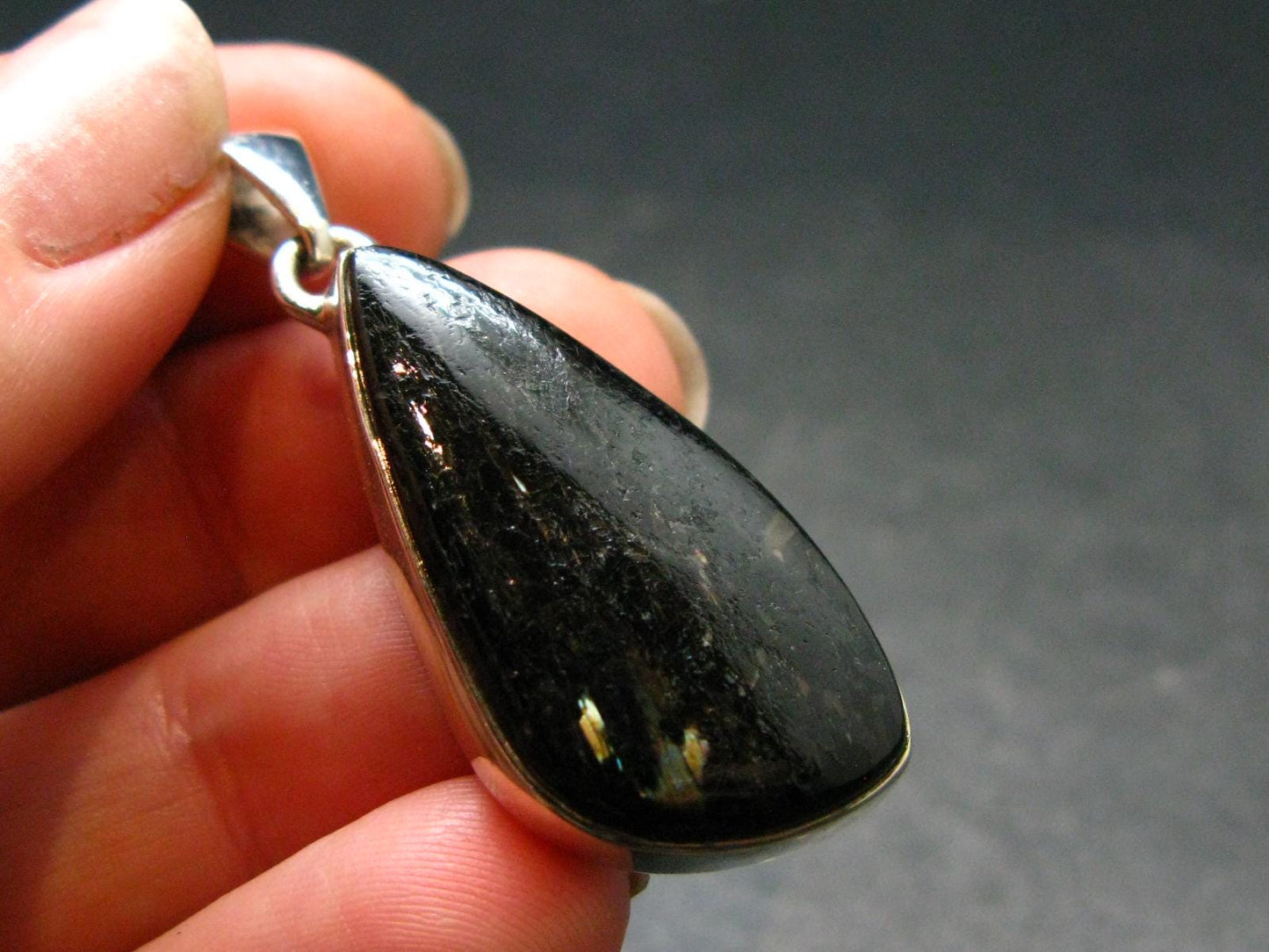 Very Rare Sterling Silver Nuumite Nuummite Pendant From Greenland - 1.7" - 7.0 Grams