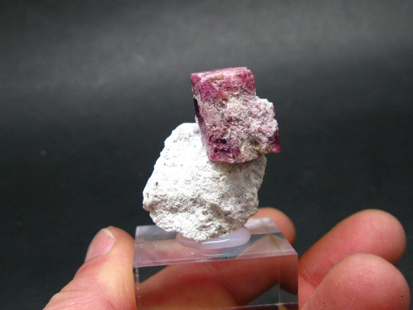 Rare Gem Bixbite Red Emerald Beryl Cluster From Utah USA - 1.7" - 15 Grams