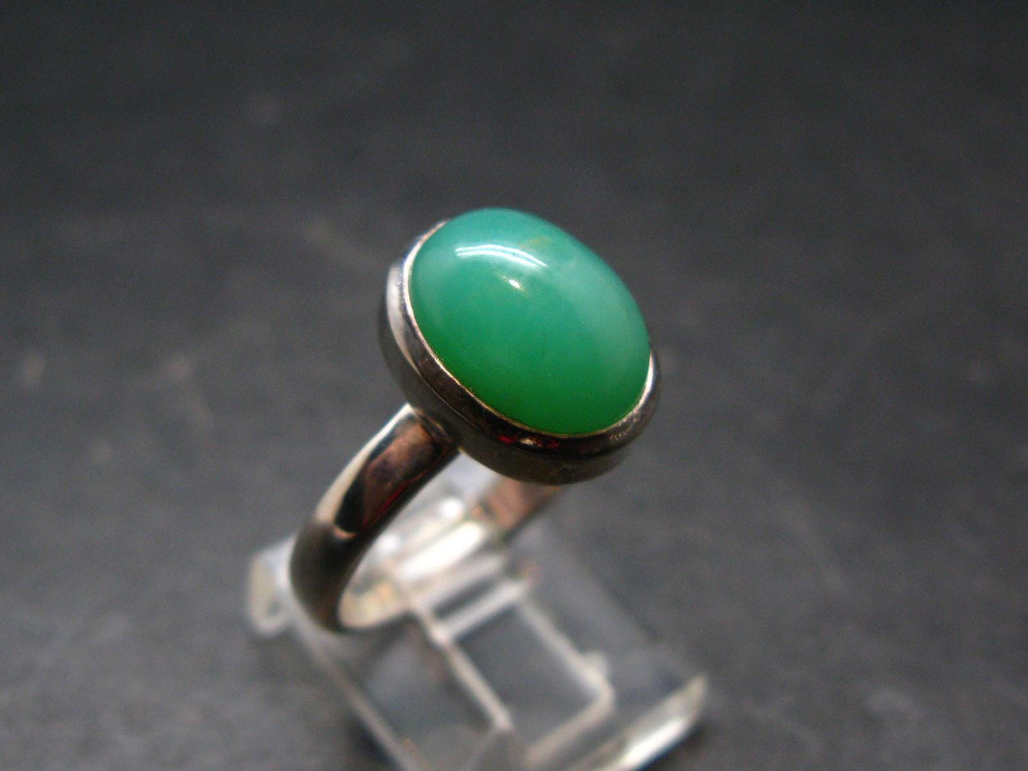 Natural Apple Green Chrysoprase 925 Sterling Silver Ring From Australia - 5.24 Grams - Size 9
