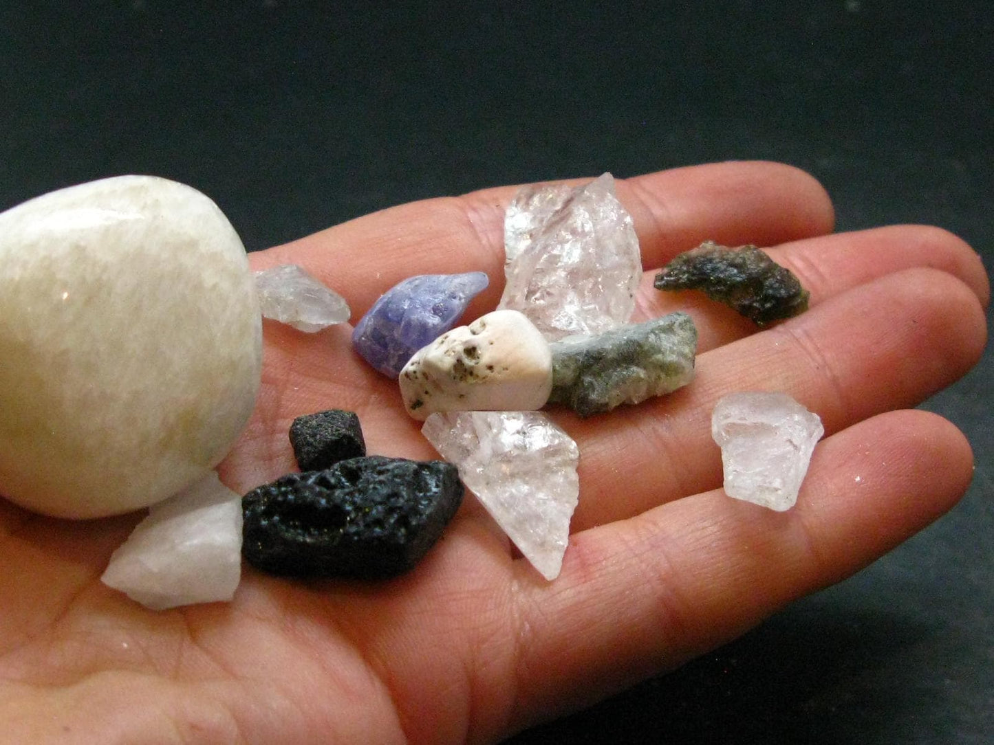 Synergy 12 Set Phenakite Moldavite Natrolite Petalite Danburite Tektite Scolecite Herderite Tanzanite Brookite 53.09 Gr