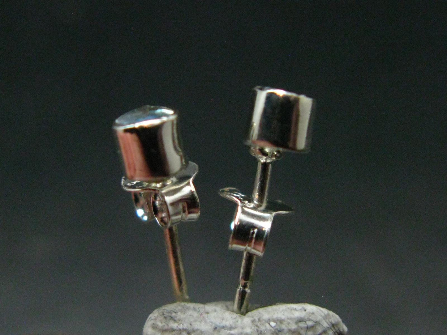Alexandrite Gem Silver Stud Earrings From Russia - 0.88 Grams