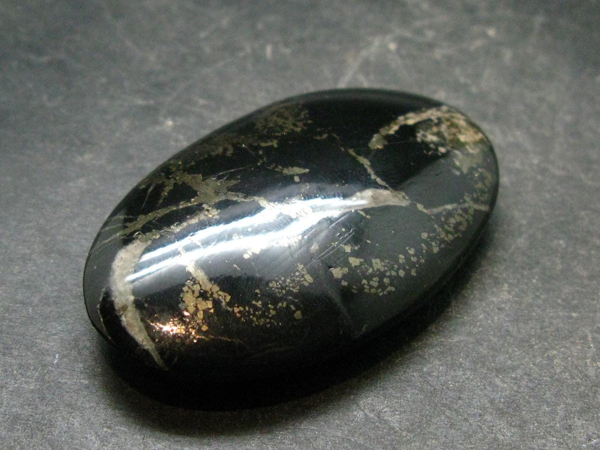 Healers Gold Tumbled Stone From USA - 2.1" - 36.96 Grams