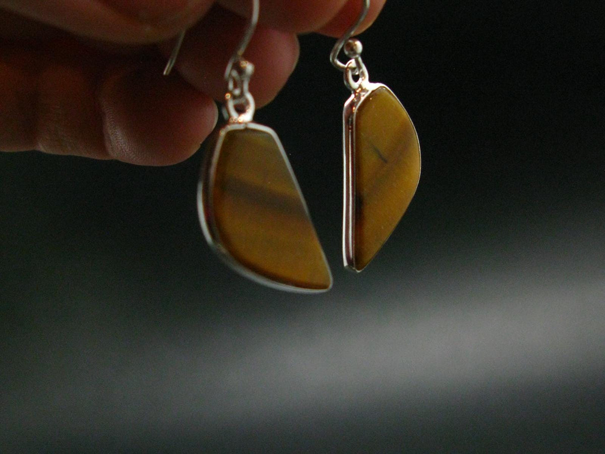 Tiger Eye Earrings - 3.59 Grams