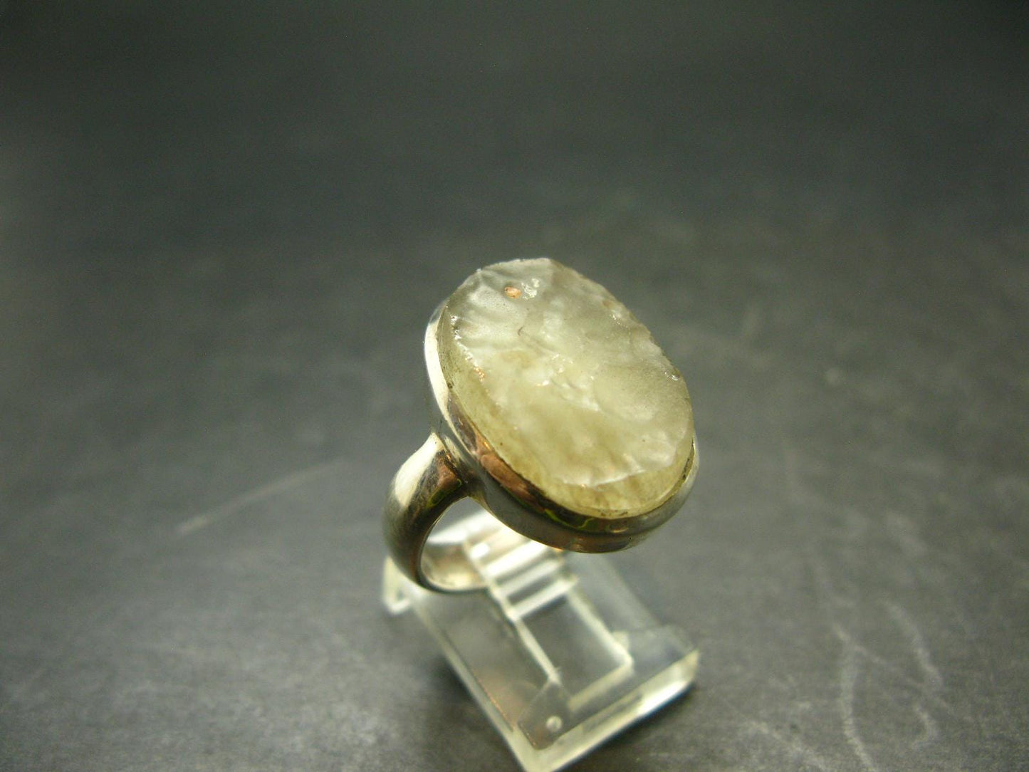 Natural Gem Raw Libyan Desert Glass Tektite Sterling Silver Ring from Libya - Size 9 - 8.9 Grams