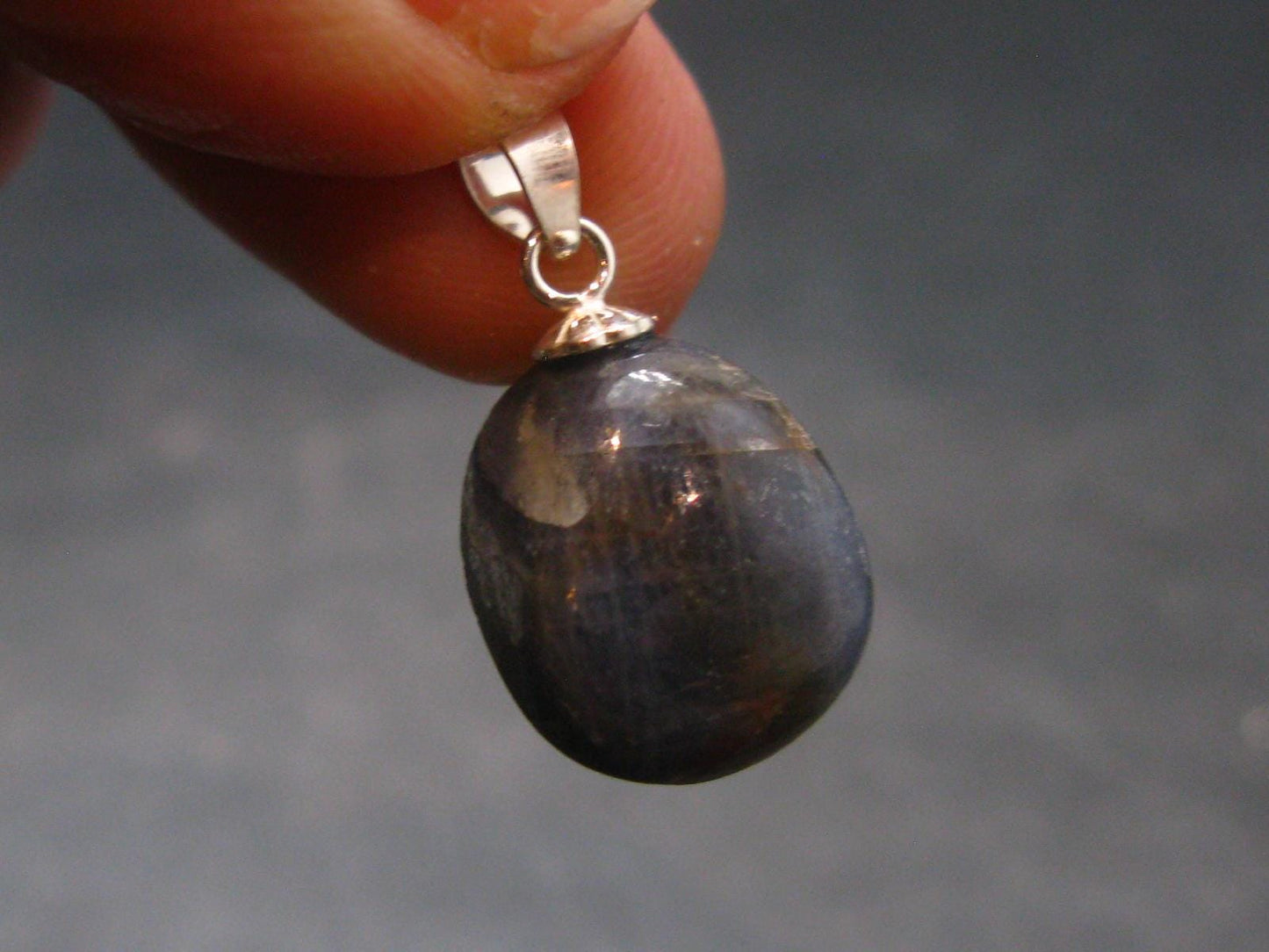 Gem Blue Sapphire Corundum Crystal Silver Pendant From Sri Lanka - 13.5 Carats