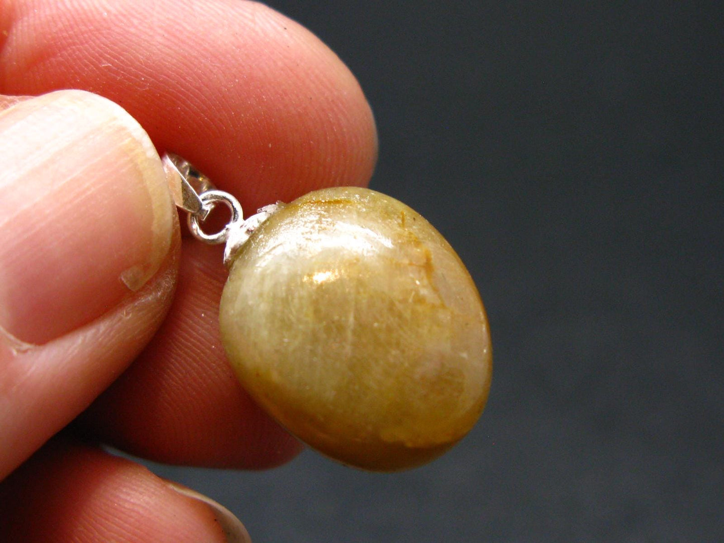 Yellow Sapphire Silver Pendant From Sri Lanka - 0.9" - 17.20 Carats