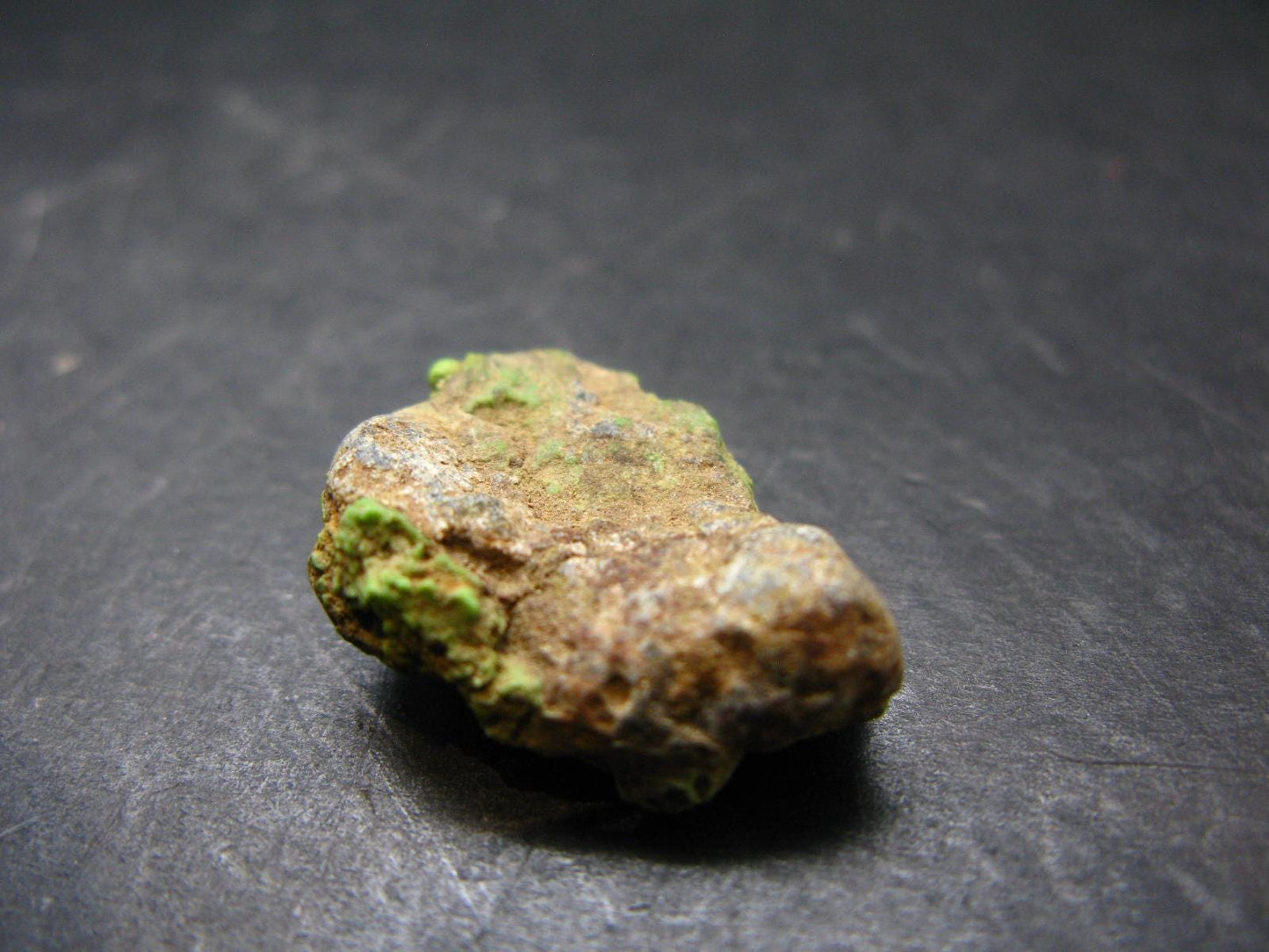 Gaspeite Raw Piece From Canada - 1.0" - 5.44 Grams