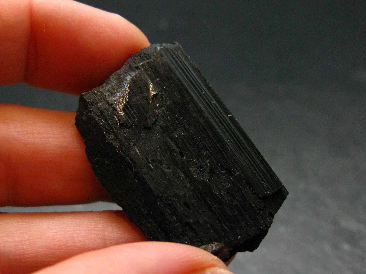 Aegirine Crystal From Malawi - 1.5" - 19.04 Grams