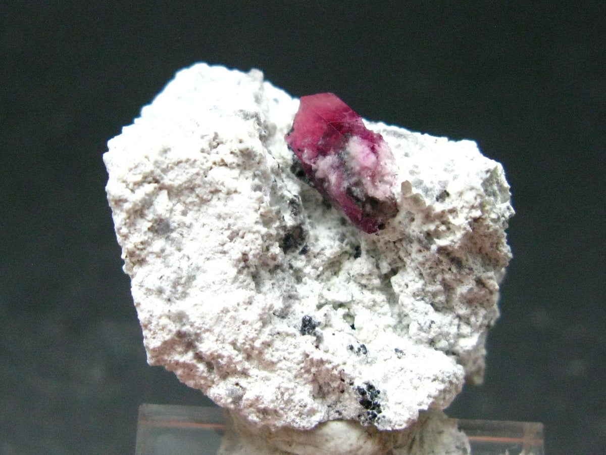Rare Gem Bixbite Red Emerald Beryl Cluster From Utah USA - 1.3" - 7.49 Grams
