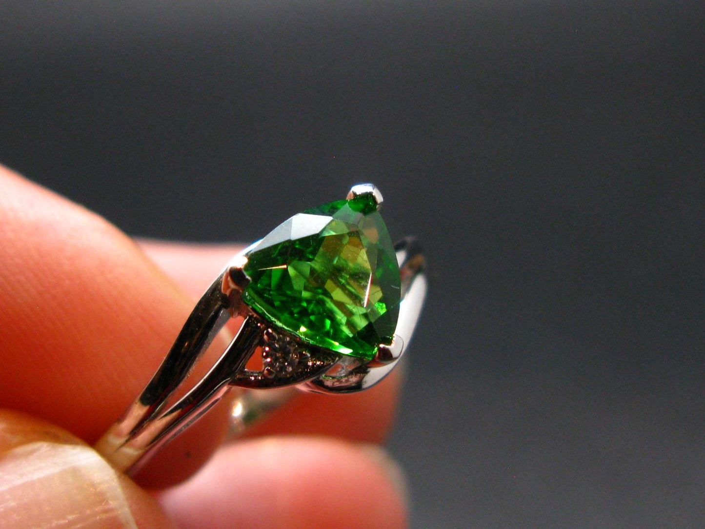 Helenite Gaia Stone Gem Sterling Silver Ring From Washington - Size 7 - 1.5 Carats