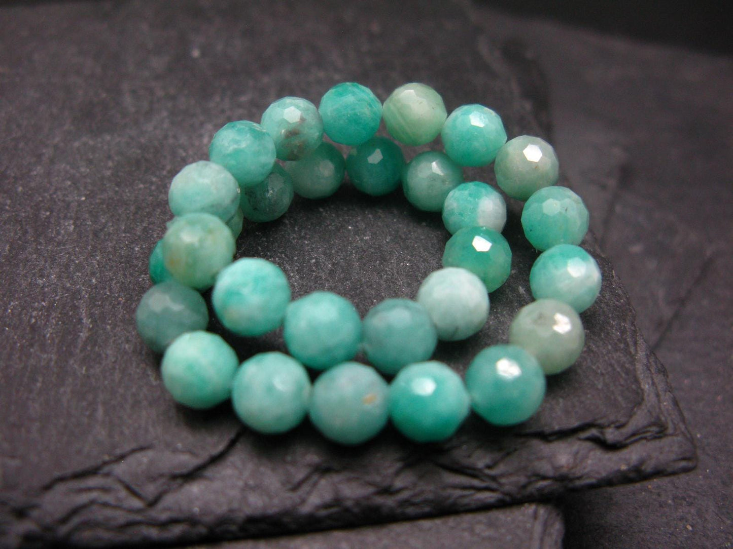 Emerald Genuine Bracelet ~ 7 Inches ~ 7mm Round Facetted Beads