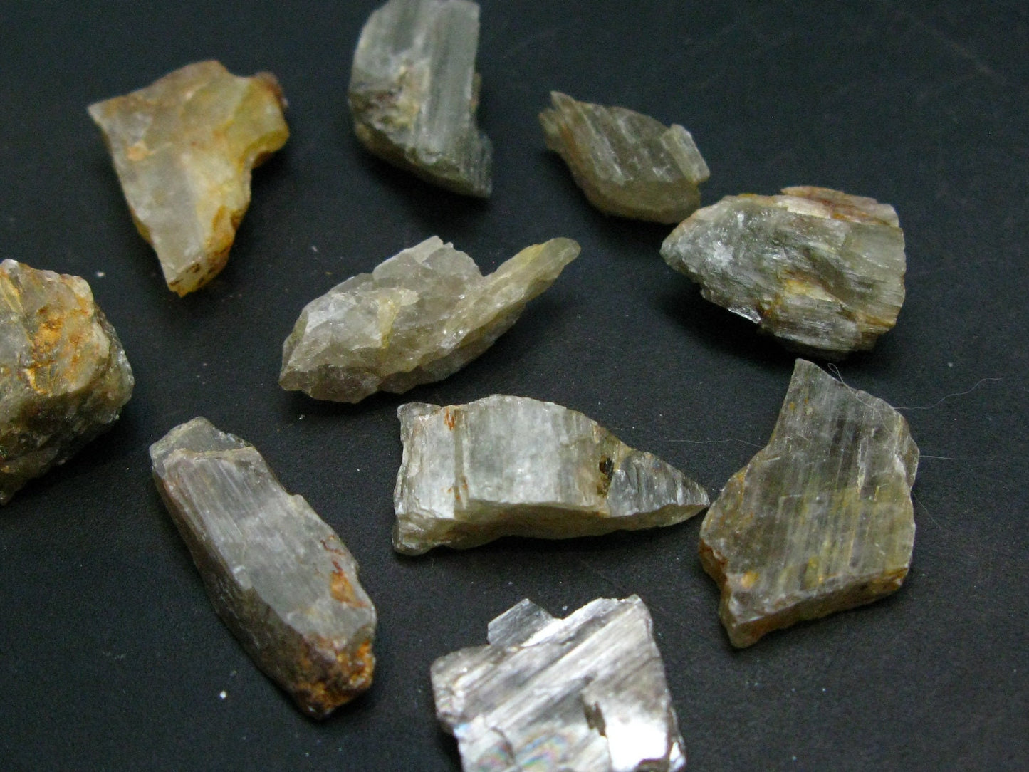 Lot of 10 Gem Color Change Diaspore Crystals From Turkey - 138 Carats