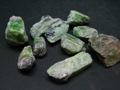 Lot of 10 Neon Tremolite Crystals from Tanzania - 400 Carats (80 Grams)