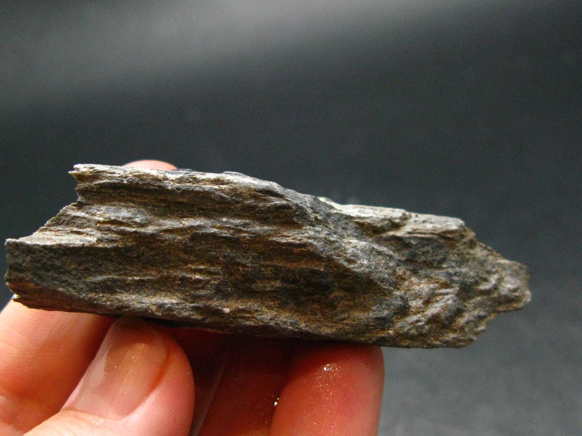 Rare ISUA Stone Raw Piece from Greenland - 2.7" - 35.83 Grams