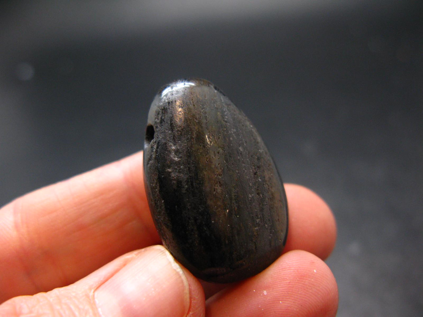 Rare ISUA Stone Metal Free Pendant From Greenland - 1.1" - 14.46 Grams