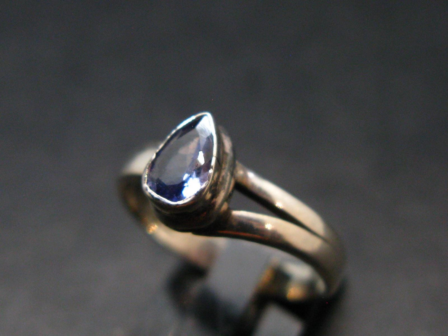 Tanzanite (Zoisite) Sterling Silver Ring - 2.33 Grams - Size 7.5