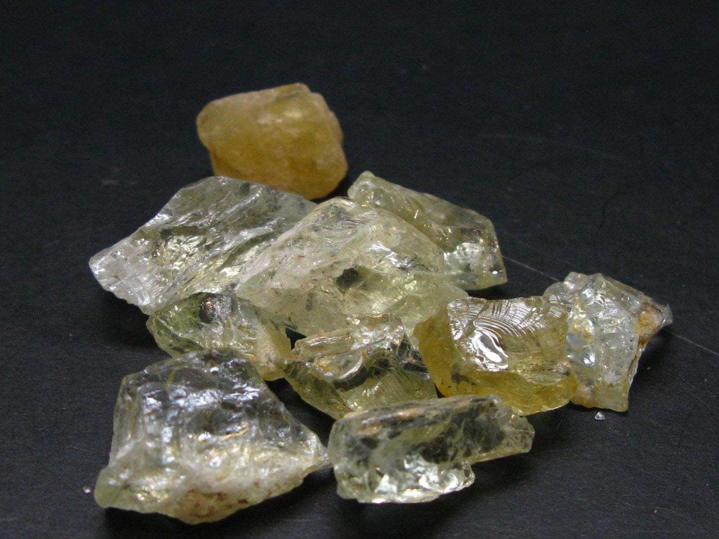 Lot of 10 Gem Heliodor Golden Beryl Crystals From Brazil - 129.80 Carats