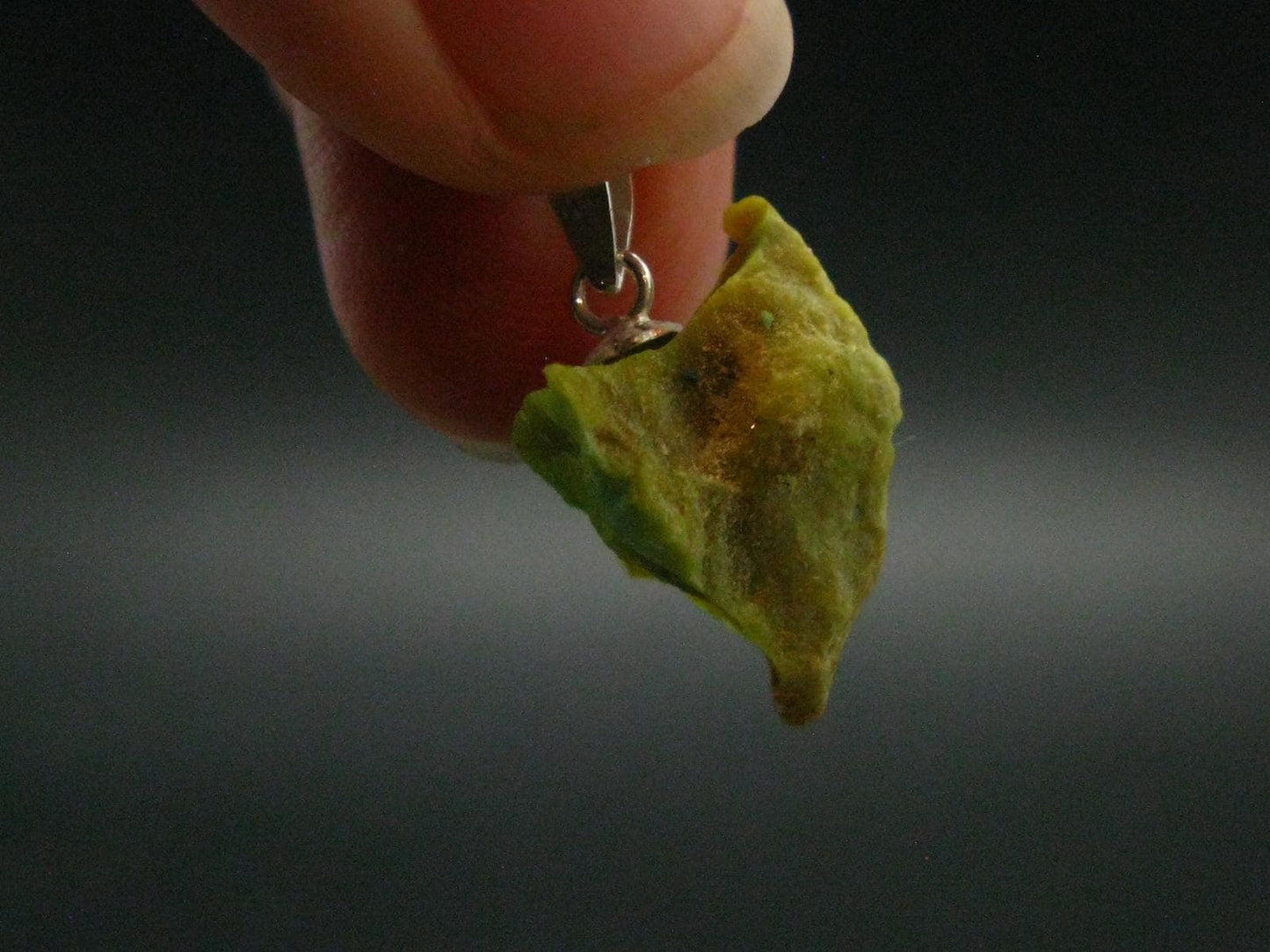 Gaspeite Silver Pendant From Australia - 0.8" - 1.25 Grams