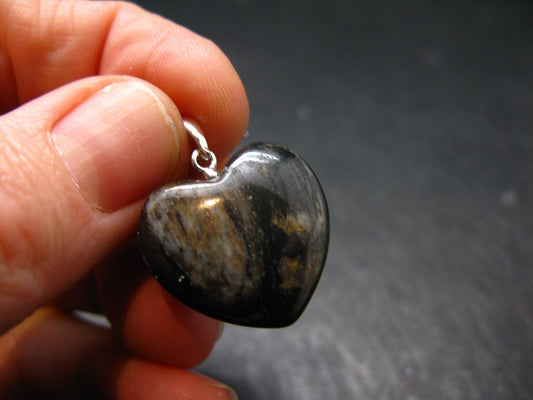 Rare ISUA Stone Silver Heart Pendant From Greenland - 1.0" - 4.62 Grams