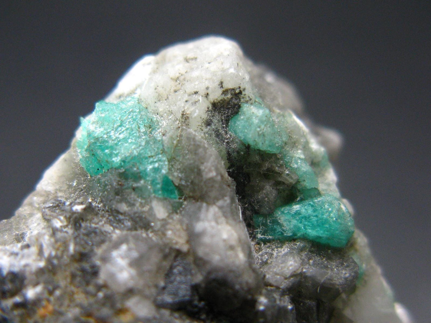Emerald Beryl Crystals On Matrix From Colombia - 1.8"- 63.97 Grams