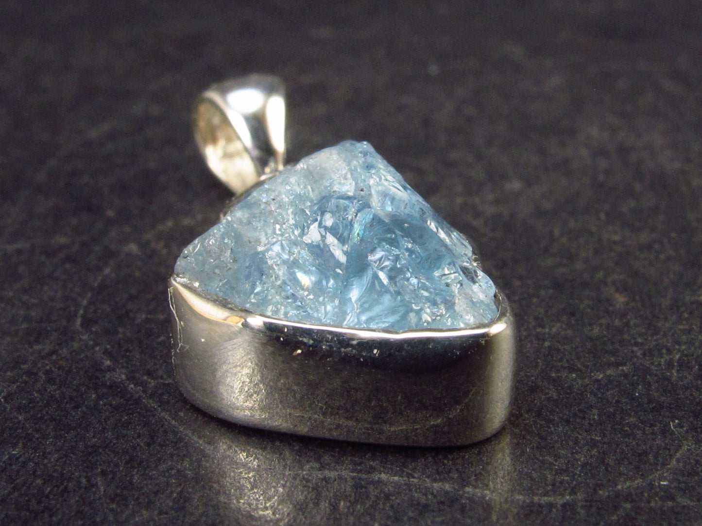 Stunning Genuine Aquamarine Gem Sterling Silver Pendant From Pakistan - 1.1" - 2.8 Grams