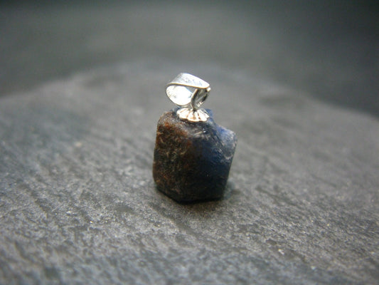 Blue Sapphire Corundum Crystal Silver Pendant From Sri Lanka - 0.7" - 2.15 Grams