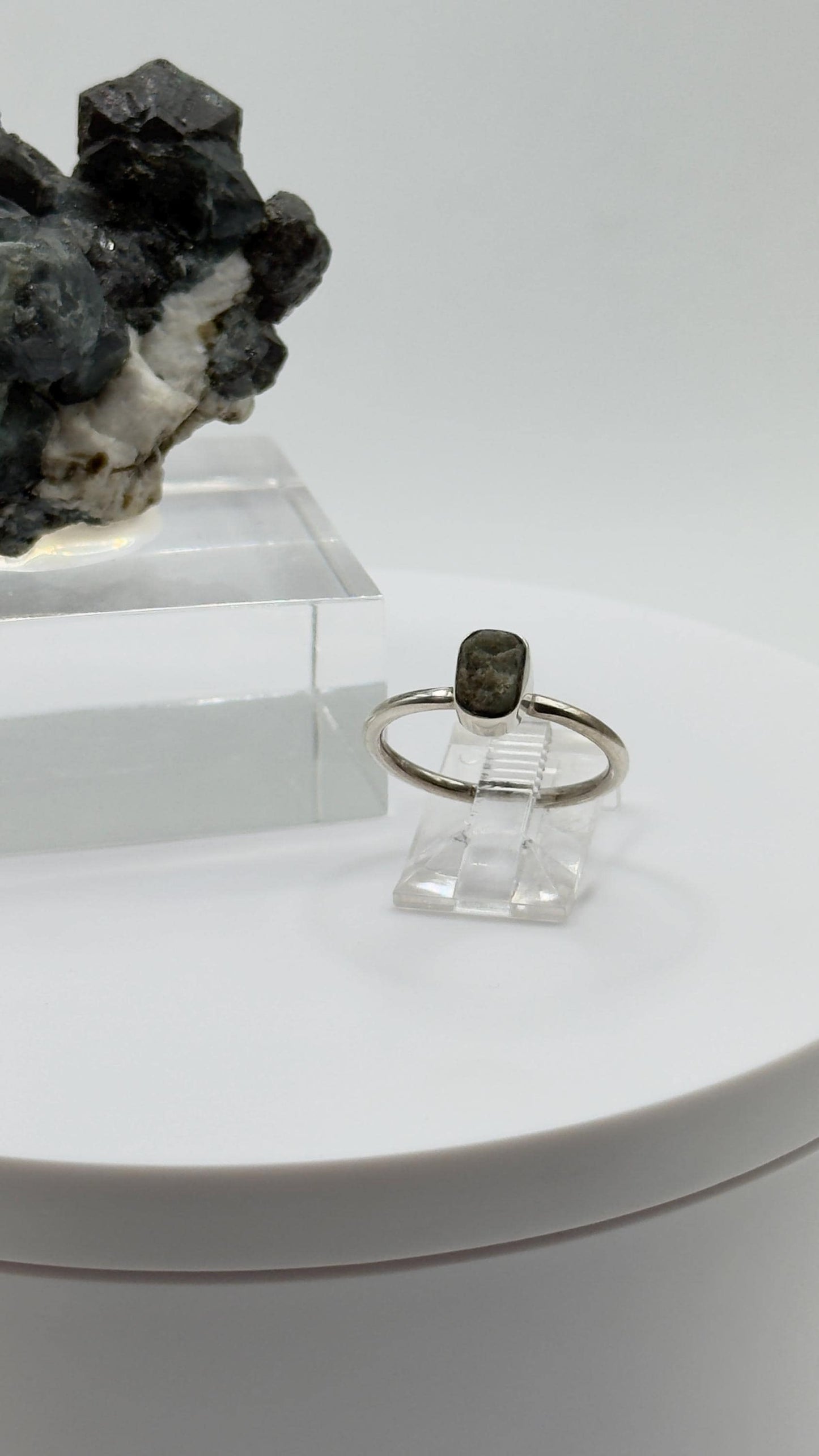 Raw Alexandrite Ring – Color Change Gemstone, June Birthstone, Silver Band (Size 7)