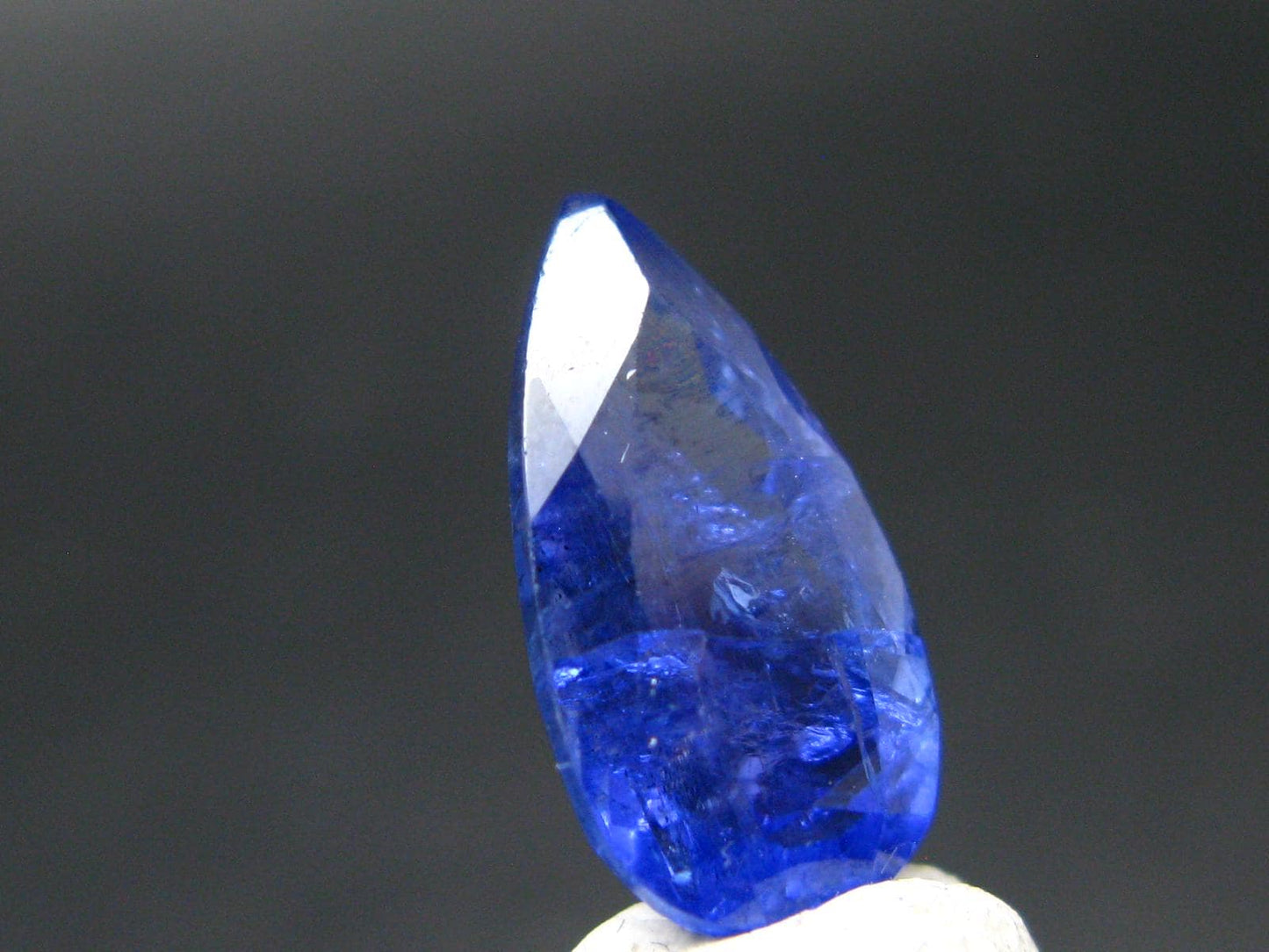 Rare Gem Tanzanite Cut Stone from Tanzania - 5.05 Carats
