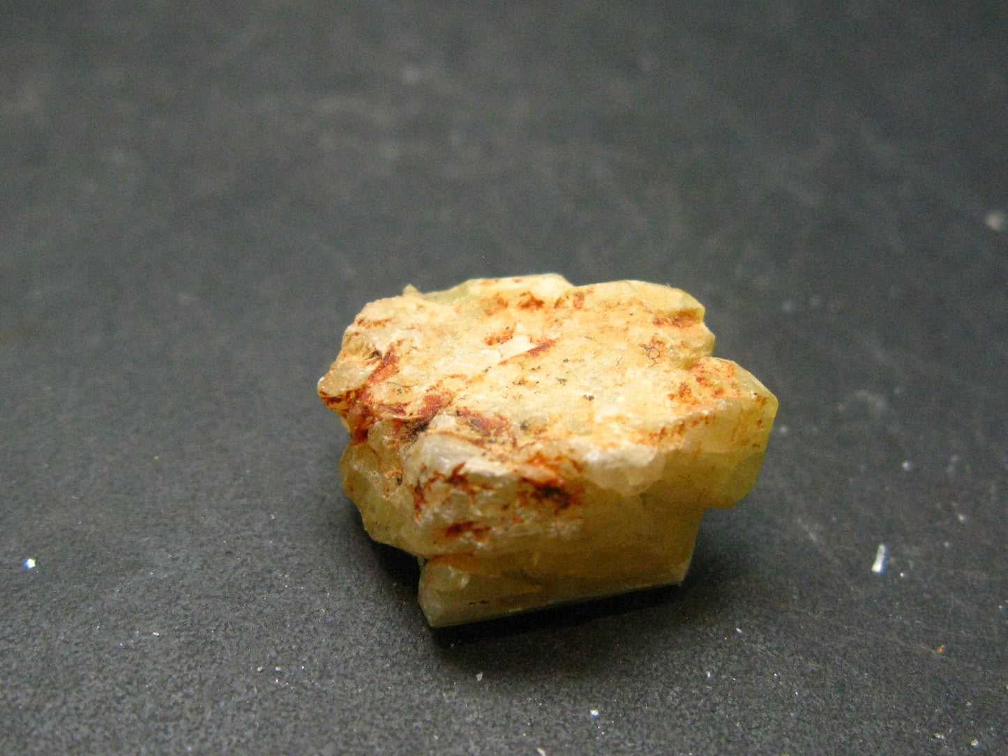 Rhodizite Rhodozite Crystal From Madagascar - 18.70 Carats - 0.6"